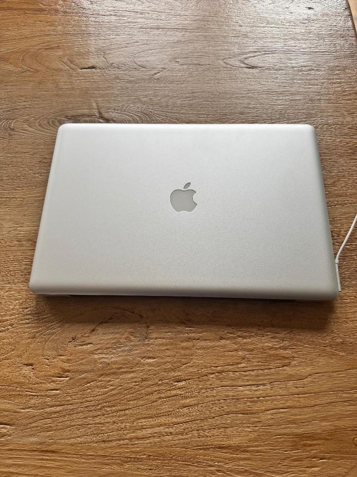 MacBook Pro 17", Computers en Software, Apple Macbooks, Gebruikt, MacBook Pro, 17 inch, 2 tot 3 Ghz, 512 GB, 8 GB, Qwerty, Ophalen of Verzenden