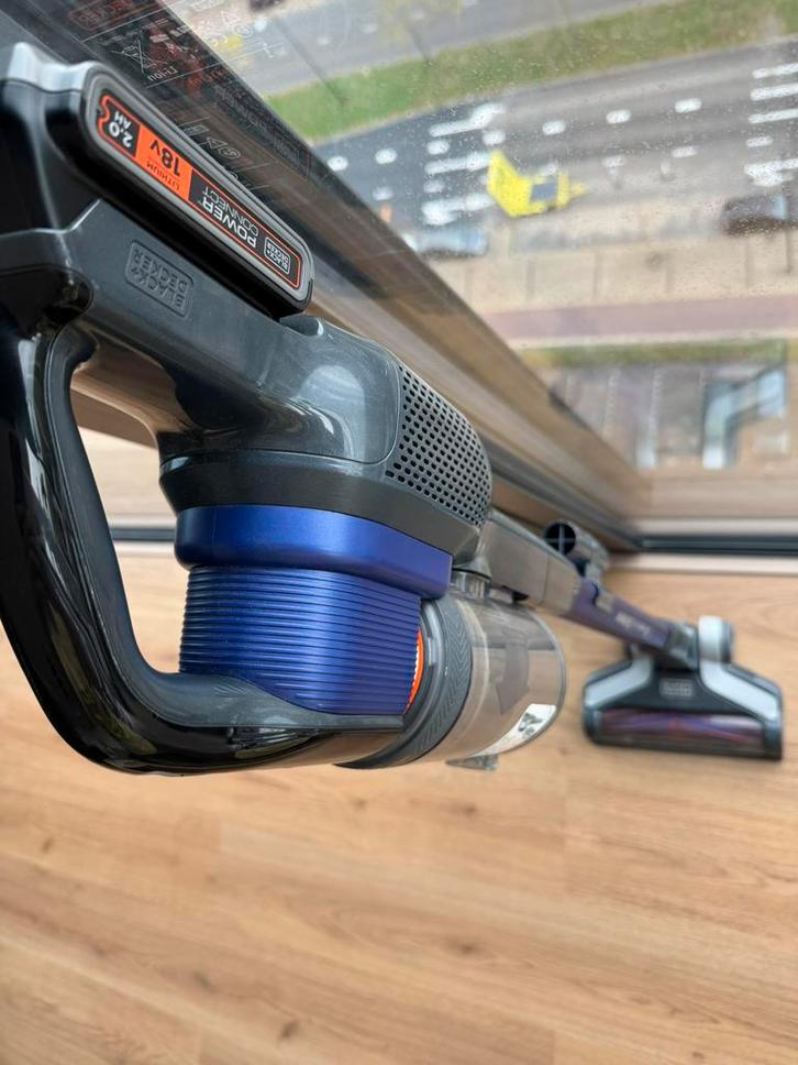 Draadlooze stofzuiger Black+Decker with extra accu & filter, Witgoed en Apparatuur, Stofzuigers, Gebruikt, Stofzuiger, Ophalen