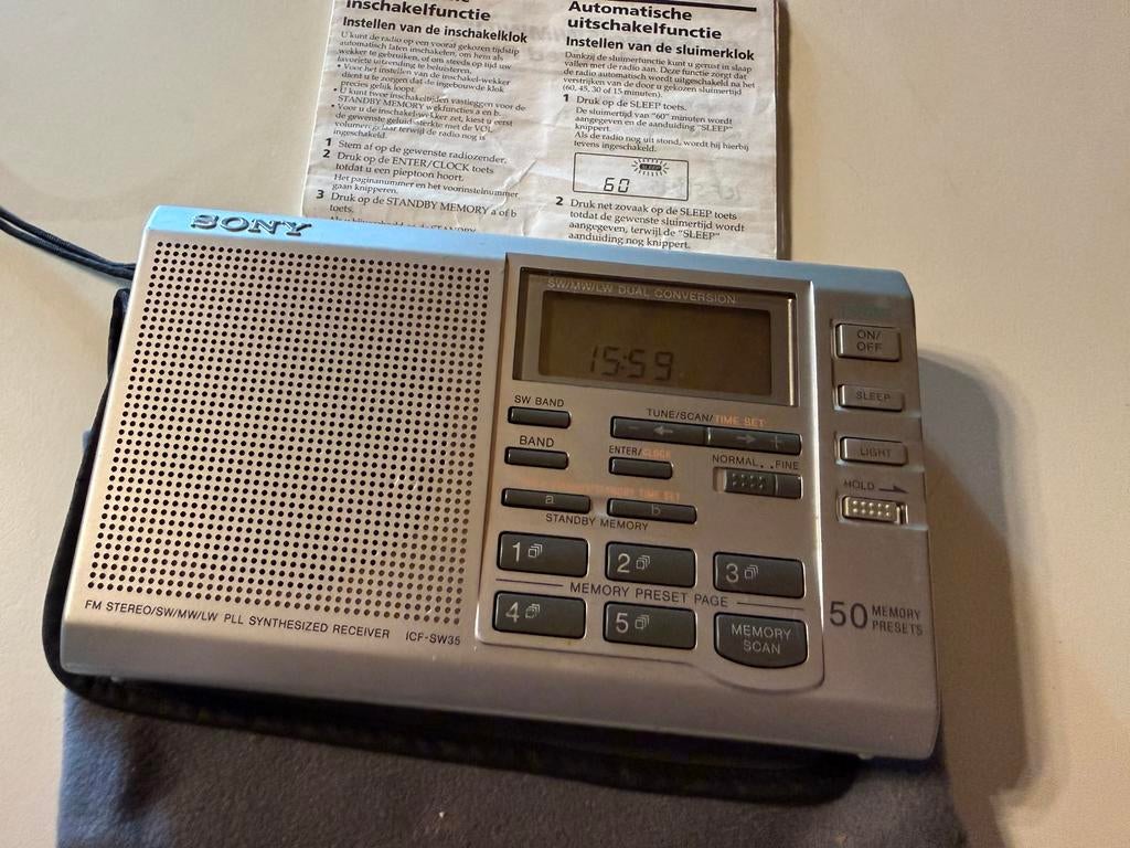 Sony wereldontvanger wereld ontvanger radio icf sw35 igst, Audio, Tv en Foto, Radio's, Gebruikt, Wereldontvanger, Ophalen of Verzenden