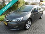 Opel Astra 1.4 Turbo Berlin 140pk Sedan 2e eig. Trekhaak 125, Voorwielaandrijving, Euro 5, Stof, 4 cilinders