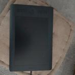 Teken tablet Intuos PTH651, Computers en Software, Tekentablets, Ophalen of Verzenden, Zo goed als nieuw