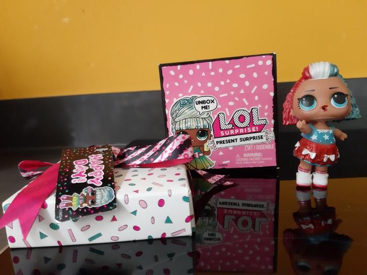 LOL surprise Present Surprise Jubilee, Verzamelen, Poppetjes en Figuurtjes, Gebruikt, Ophalen of Verzenden