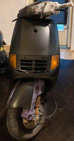 Piaggio Quartz frame brommer TE RUIL, Fietsen en Brommers, Scooters | Yamaha, Gebruikt, Overige modellen, Maximaal 45 km/u, Ophalen of Verzenden