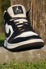 Air Jordan 1 Mid Panda, Kleding | Dames, Schoenen, Nike Air Jordan, Ophalen of Verzenden, Sneakers of Gympen, Gedragen