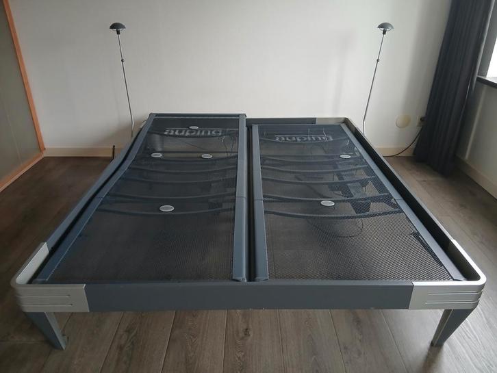 Auping Vedo Elektrisch Verstelbaar Bed - Antraciet, Huis en Inrichting, Slaapkamer | Bedden, Ophalen