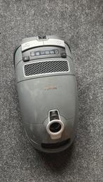 Miele stofzuiger, Witgoed en Apparatuur, Stofzuigers, Ophalen of Verzenden, Niet werkend, Stofzuiger