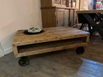 Nieuwe industriele salontafel op ijzeren wielen, Ophalen, 100 tot 150 cm, Nieuw, 50 tot 100 cm