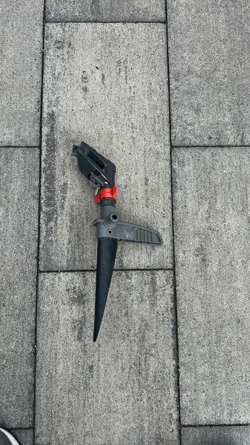 ZGAN Gardena cirkelsproeier met dikke korting! beschikbaar voor biedingen