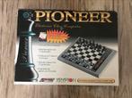 Pioneer 72 Level Schaakcomputer / 1994, Ophalen of Verzenden, Zo goed als nieuw