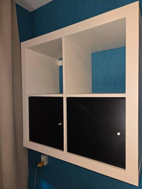 Ikea kallax vakkenkast met deuren.  2x4 en 1x 2, Huis en Inrichting, Kasten | Wandmeubels, Zo goed als nieuw, Minder dan 150 cm