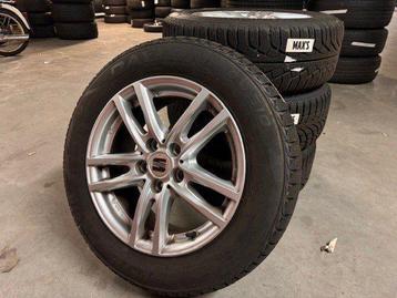  Seat velgen met band 4 stuks R16 Inch 215/60 Winter Dayton beschikbaar voor biedingen