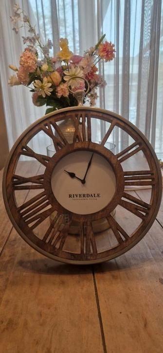 Prachtige Riverdale wandklok "Luton 45 cm" beschikbaar voor biedingen