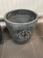 Grijze Bloempot Fleur de Lis twee stuks, Ophalen, Gebruikt, Rond, Binnen