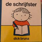 Dick Bruna - Schryfster, Ophalen of Verzenden, Zo goed als nieuw, Dick Bruna