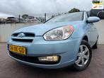 Hyundai Accent 1.4i Dynamic/AIRCO/APK 08-2026/ 105777 KM NAP, Voorwielaandrijving, Metallic lak, Gebruikt, 4 cilinders