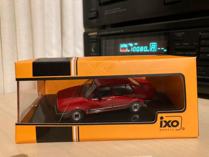 VW Jetta MK2 van Ixo, Hobby en Vrije tijd, Modelauto's | 1:43, Zo goed als nieuw, Auto, Overige merken, Ophalen