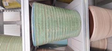 div. type Bloempotten 60% korting  beschikbaar voor biedingen