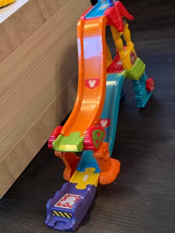 mickeys pretflat vtech toet toet auto beschikbaar voor biedingen