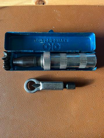 Slagschroevendraaier set + bouten breker beschikbaar voor biedingen