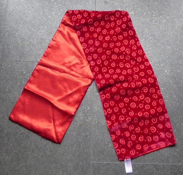 Dames sjaal rood zijde fluweel damessjaal, Kleding | Dames, Mutsen, Sjaals en Handschoenen, Zo goed als nieuw, Sjaal, Maat 38/40 (M)