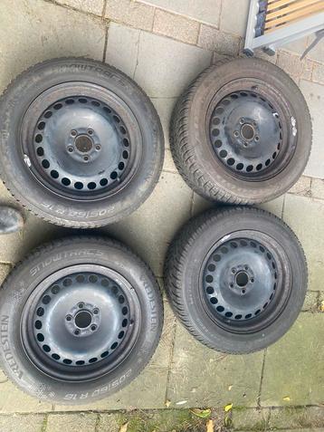 Winterbanden Vredestein Volvo V60 - 205/60R16 beschikbaar voor biedingen