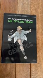 Hermann - Het buitensporige leven van de nylon man (SC), Eén stripboek, Zo goed als nieuw, Hermann, Ophalen of Verzenden