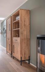 2 Bijna Nieuwe Hoge Kasten Ricardo - Kapenga Wonen, Met deur(en), 50 tot 100 cm, Zo goed als nieuw, Modern