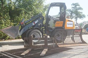 Giant shovel 2,5 ton beschikbaar voor biedingen