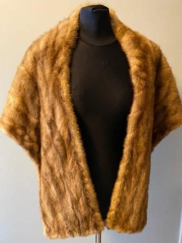 Mink stola Artisan Furrier beschikbaar voor biedingen