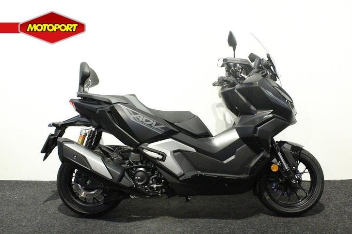 Honda ADV 350 (bj 2025), Motoren, Motoren | Honda, Bedrijf, Scooter, 12 t/m 35 kW, ABS, LED Verlichting, Traction Control