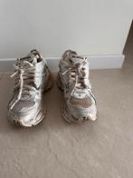 Balenciaga runner, Kleding | Dames, Schoenen, Balenciaga, Wit, Ophalen of Verzenden, Sneakers of Gympen