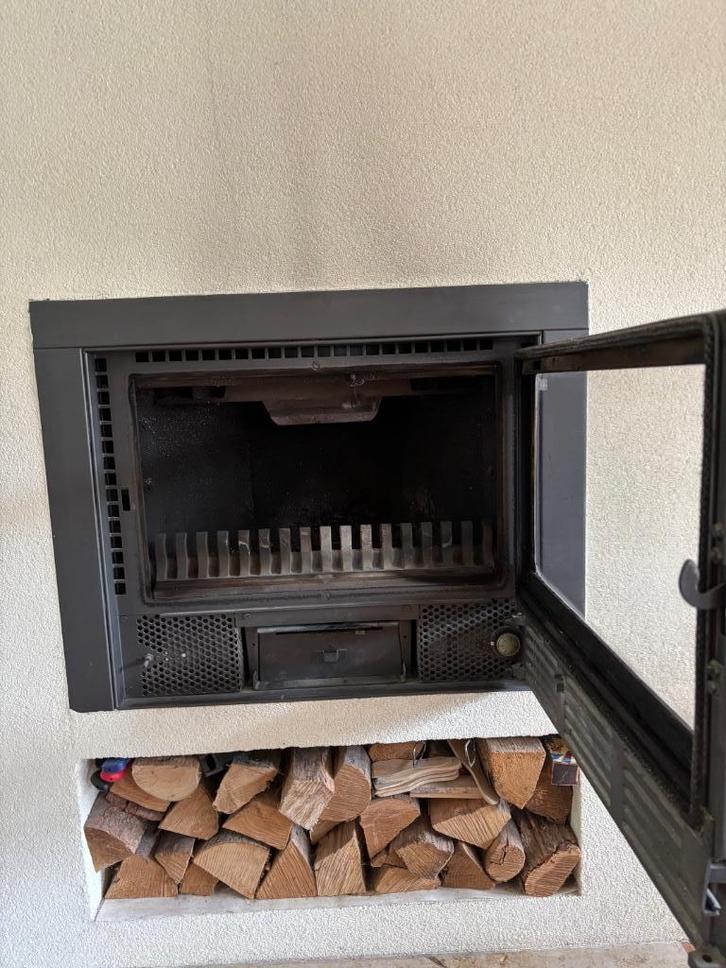 Flam kachel met ventilatoren en thermostaat evt. met bbqdeur, Huis en Inrichting, Kachels, Gebruikt, Inbouw, Allesbrander, Hout