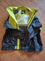 2 jassen mt 152 - softshell en waterproof, Ophalen, Gebruikt, Jongen of Meisje, Jas