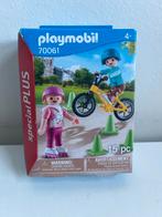 70061 Playmobil Kinderen met fiets en skates, Ophalen of Verzenden, Nieuw, Complete set