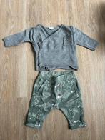 Prenatal setje grijs overslag shirt, groen broekje maat 50, Ophalen of Verzenden, Zo goed als nieuw
