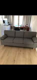 JYSK Gedved 3-zitsbank - Grijs - Zo goed als nieuw., Huis en Inrichting, Banken | Bankstellen, Ophalen, Zo goed als nieuw, Driepersoons