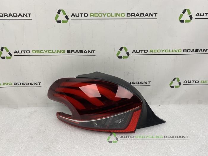 Achterlicht links van een Peugeot 208, Gebruikt, -, -, Ophalen of Verzenden
