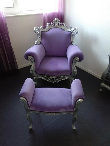 Fauteuil paars beschikbaar voor biedingen
