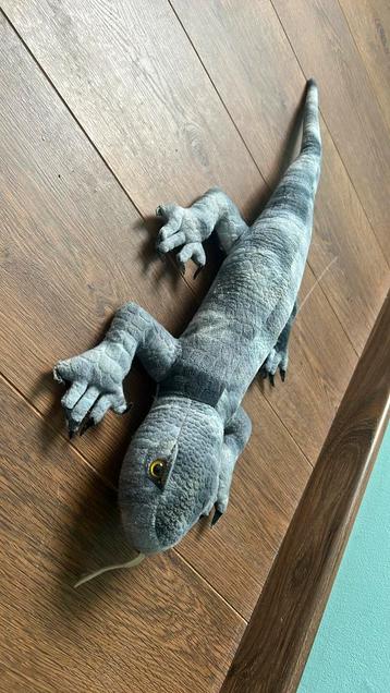 Salamander knuffel beschikbaar voor biedingen