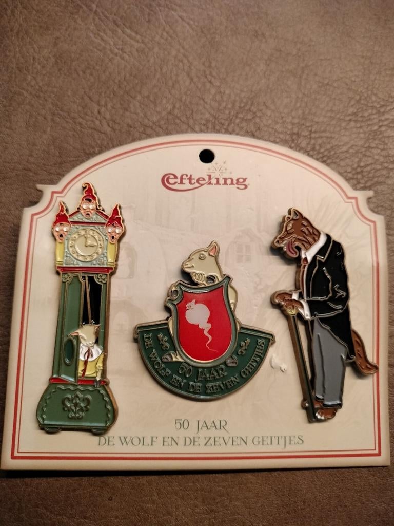 Efteling pin: serie 50 jaar De Wolf en de Zeven Geitjes, Verzenden, Nieuw, Button of Speldje