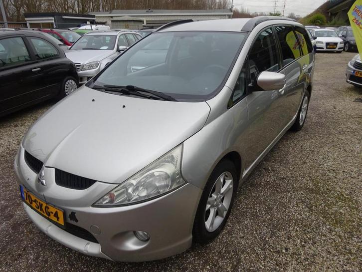 Mitsubishi Grandis 2.4-16V InSport 7 persoons airco cruise c, Auto's, Mitsubishi, Bedrijf, Te koop, Grandis, ABS, Airbags, Airconditioning