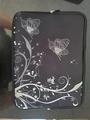 Laptophoes of tablet 14 inch - Vlinders beschikbaar voor biedingen