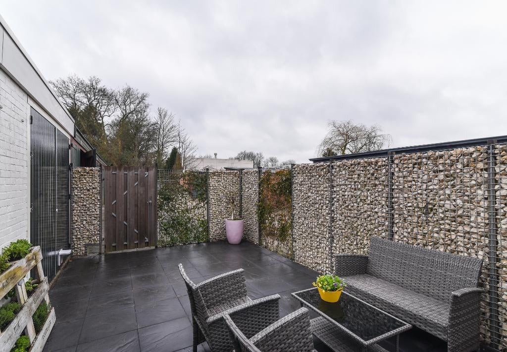 straatwerk begint bij 🌿 Fakmanskip yn elke stien., Diensten en Vakmensen, Tuinmannen en Stratenmakers, Garantie, Tuinonderhoud of Snoeiwerk