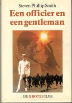 Een officier en een gentleman - Steven Phillip Smith., Ophalen of Verzenden, Zo goed als nieuw, Nederland