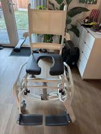 Douchestoel, Ophalen, Gebruikt, Handbewogen rolstoel