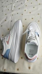 Nieuwe sneakers/gympen te koop, Kleding | Dames, Schoenen, Ophalen, Wit, Sneakers of Gympen, Onbekend