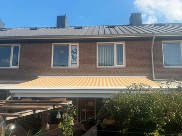 Zonnescherm elektrisch knikarm 6m beschikbaar voor biedingen