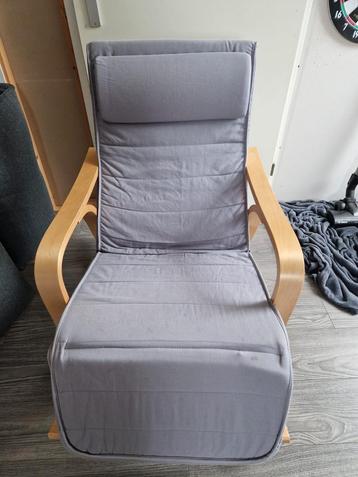 Comfortabele Schommelstoel beschikbaar voor biedingen