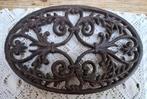  Franse brocante ovale sierlijke gietijzeren onderzetter, Antiek en Kunst, Ophalen of Verzenden