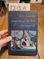 Lieneke Dijkzeul - Een bezem in het fietsenrek, Boeken, Ophalen of Verzenden, Zo goed als nieuw, Lieneke Dijkzeul